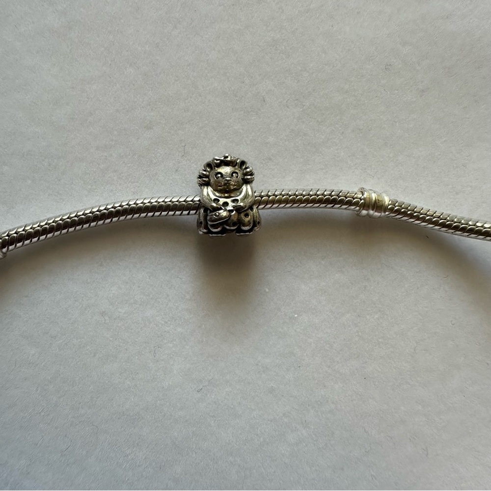 Pandora Hedgehog Charm